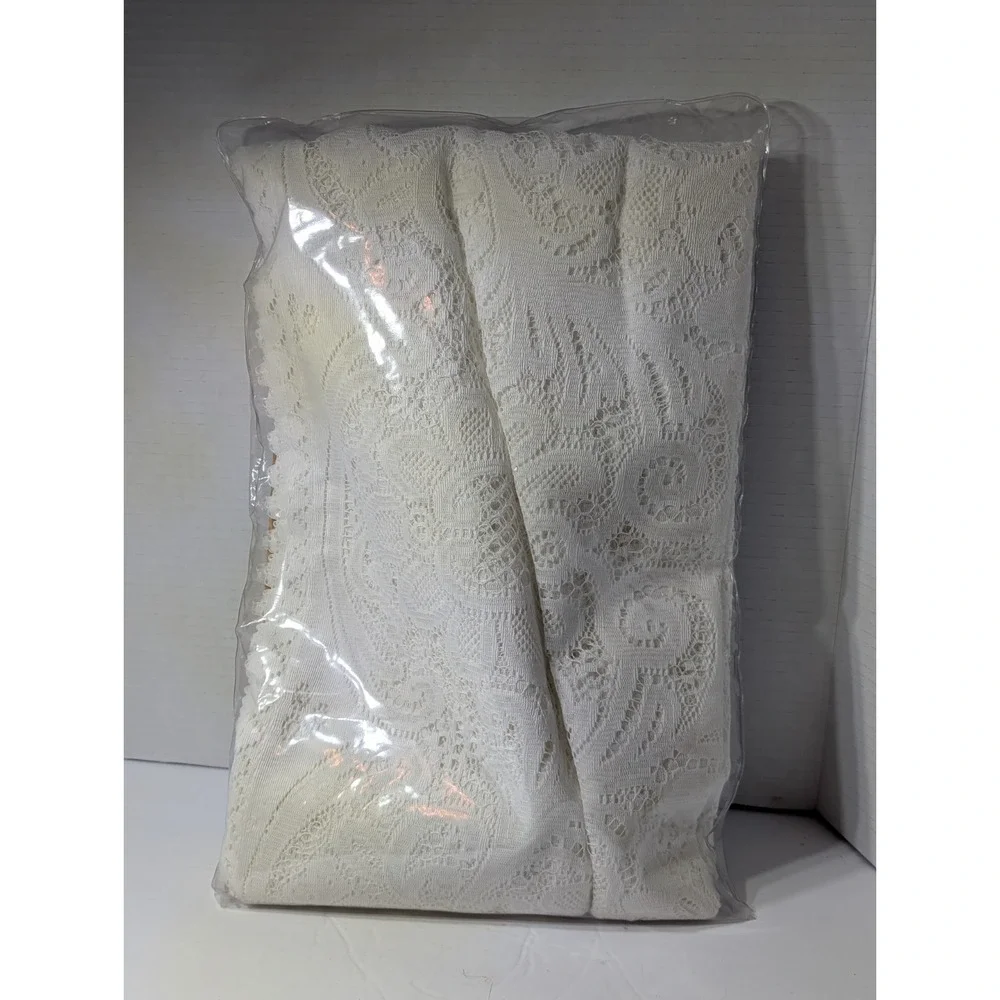 Table Charm Nottingham Lace White Tablecloth Rectangle 68x90 Cotton USA Belvoir